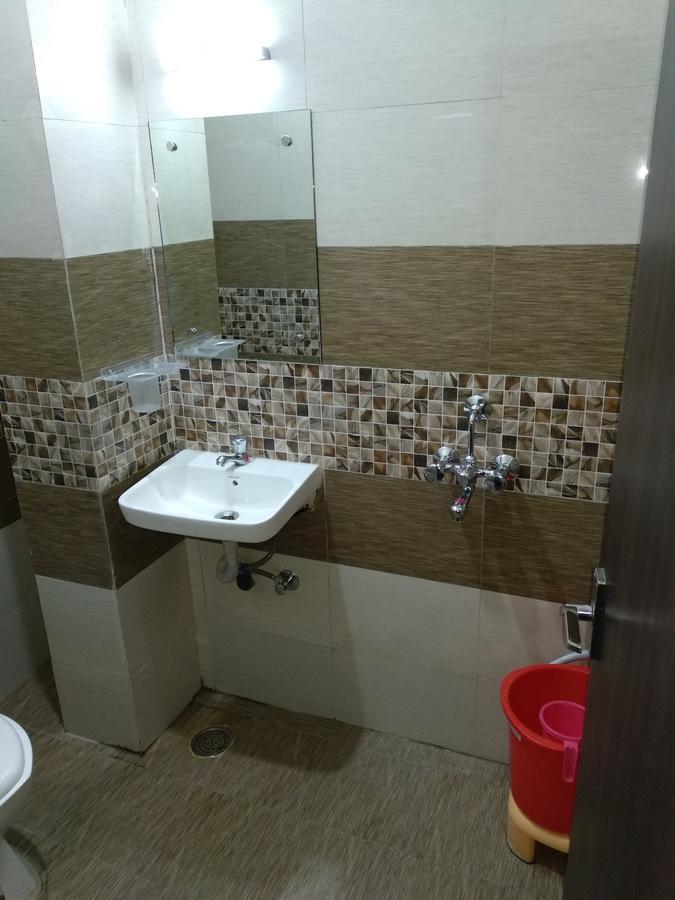 Morena Oyo 60976 Hotel Shree Ji المظهر الخارجي الصورة